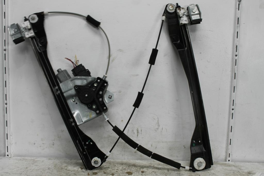 Used Ssangyong, Actyon Right Front Window Reg/Motor 100-150 Series 01/05 01/17 2014 – image 2 - All Good Parts
