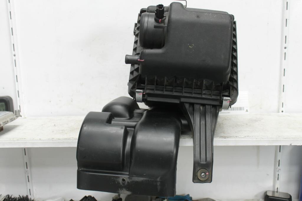 Used Fiat, Freemont Air Cleaner/Box Air Cleaner Jf, 2.4, Petrol, 04/13 01/17 2014 – image 2 - All Good Parts