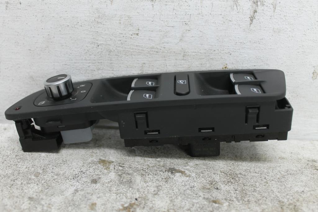 Used Volkswagen, Tiguan Power Window Switch Rh Front (Master Switch) W/ Chrome On Switches Type, 5N, 06/10 08/16 2014 – main images - All Good Parts