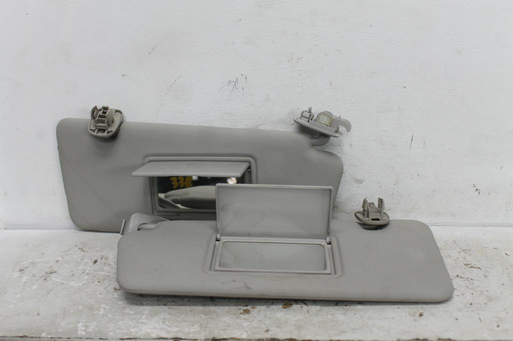 Used Renault, Clio Sun Visor X98 Pair, 09/13 10/19 2015 – image 2 - All Good Parts