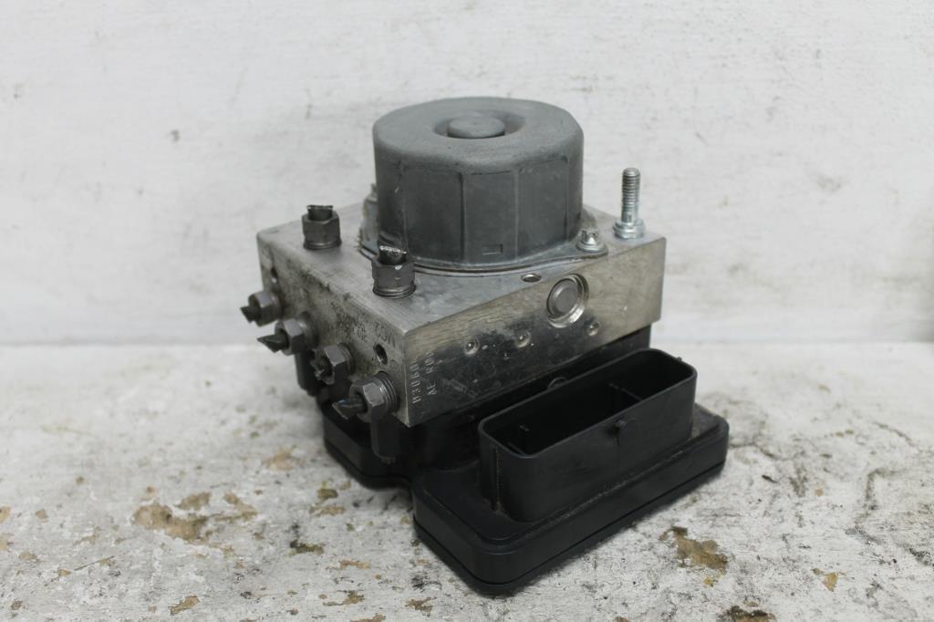 Used Renault, Clio Abs Pump/Modulator X98 09/13 10/19 2015 – main images - All Good Parts