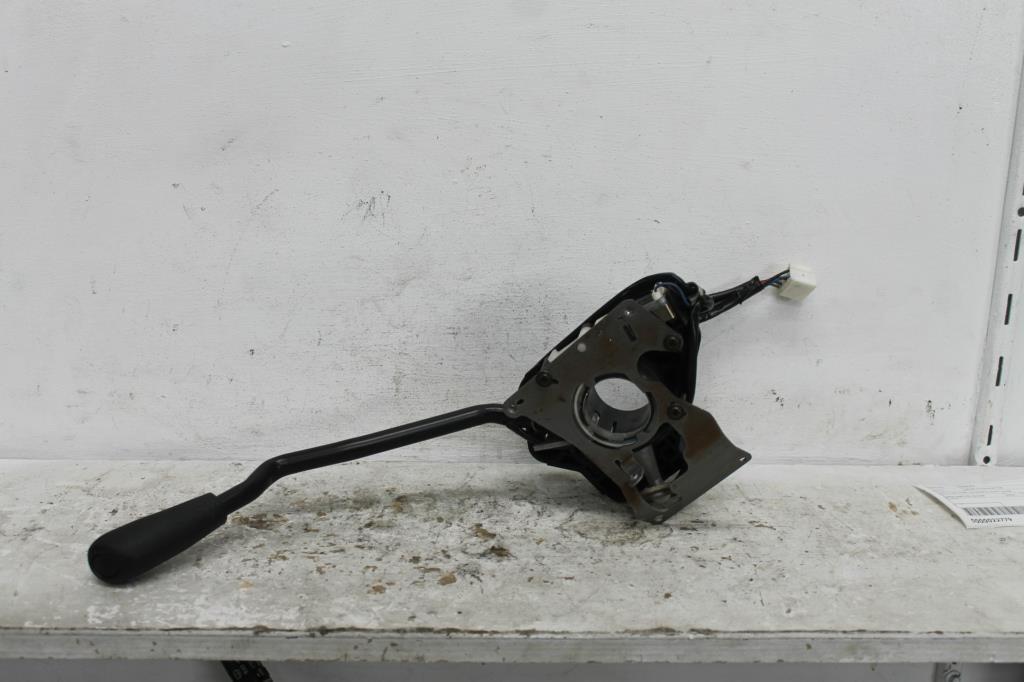 Used Mazda, Tribute Gear Stick/Shifter Auto T/M Type Yu Series, 02/01 06/06 2004 – main images - All Good Parts