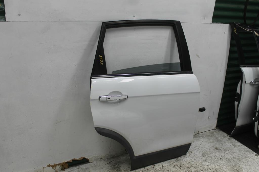 Used Holden, Captiva Right Rear Door Cg Ls/Lt/Ltz (4Th Vin = C), W/ Keyless Entry Type, 12/13 06/18 2013 – image 2 - All Good Parts