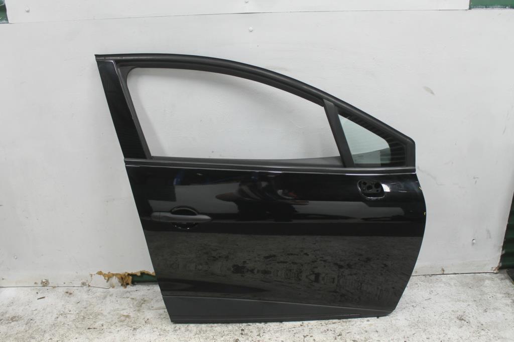 Used Renault, Clio Right Front Door X98 09/13 10/19 2015 – main images - All Good Parts