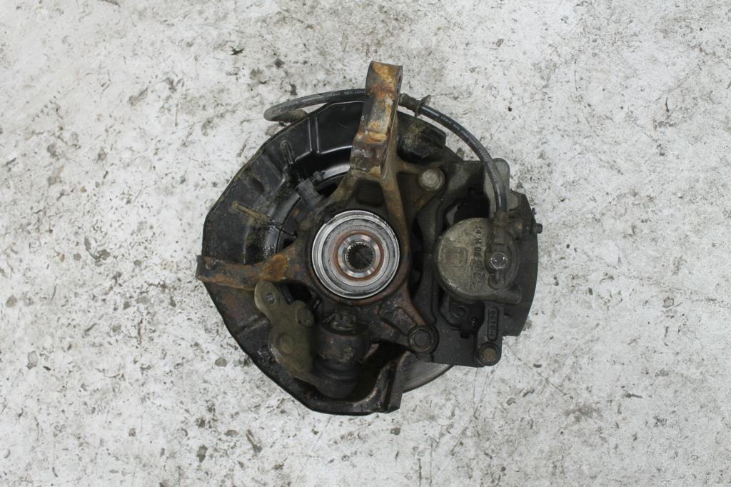 Used Toyota, Camry Left Front Hub Assembly Acv40 Standard Type, 06/06 11/11 2006 – image 2 - All Good Parts