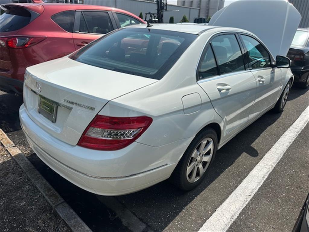 Used Mercedes, C Class Bootlid/Tailgate Bootlid, W204, Sedan, Non Spoiler Type, 07/07-07/14 2008 – image 4 - All Good Parts