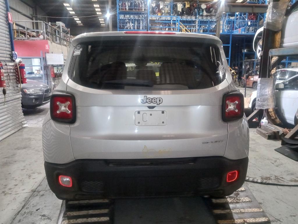 Used Jeep, Renegade Trans/Gearbox Auto, Petrol, 1.4, Turbo, Bu, 09/15-01/20 2017 – image 4 - All Good Parts