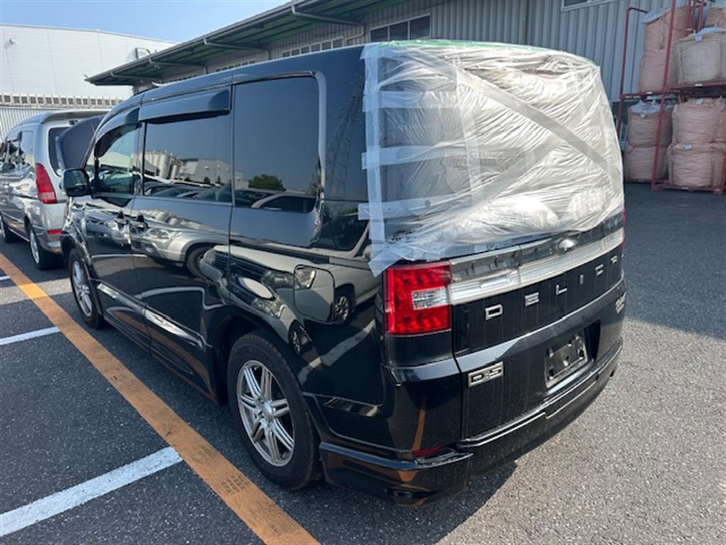 Mitsubishi Delica