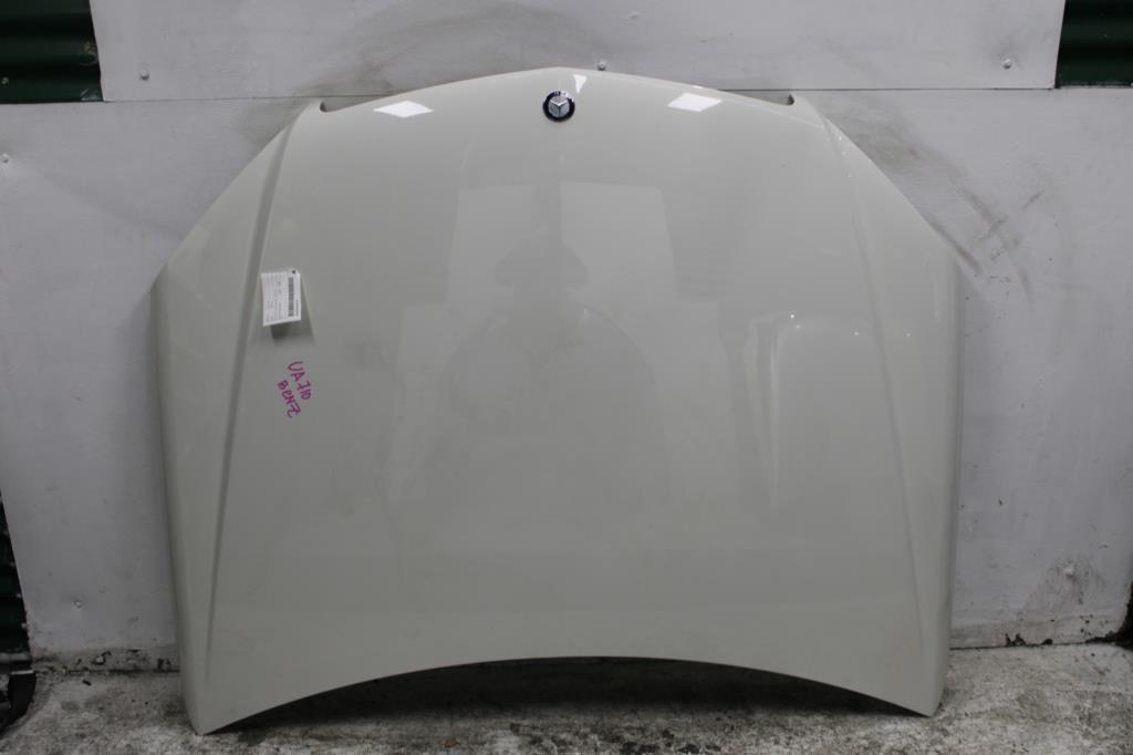 Used Mercedes, C Class Bonnet W204/S204, Non Amg Type, 07/07-04/11 2008 – main images - All Good Parts
