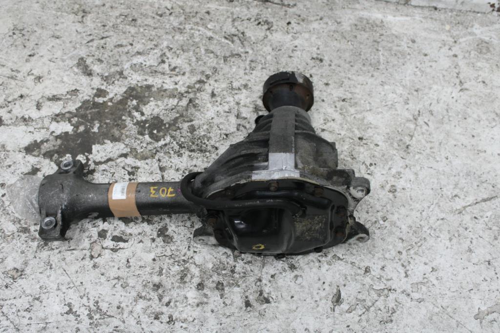 Used Jeep, Cherokee Front Diff Assembly 3.7, Petrol, 3.73 Ratio, Kj, 09/01-11/07 2005 – main images - All Good Parts