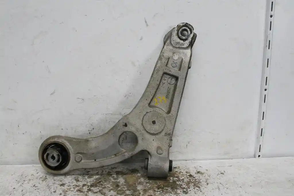 Used Jeep, Cherokee Left Front Lower Control Arm Kl Trailhawk 02/14 03/18 2015 – image 1 - All Good Parts