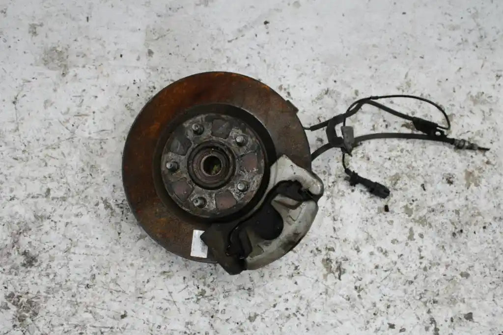Used Jeep, Compass Right Front Hub Assembly Mk, 07/11-12/16 J65689 2014 – main images - All Good Parts