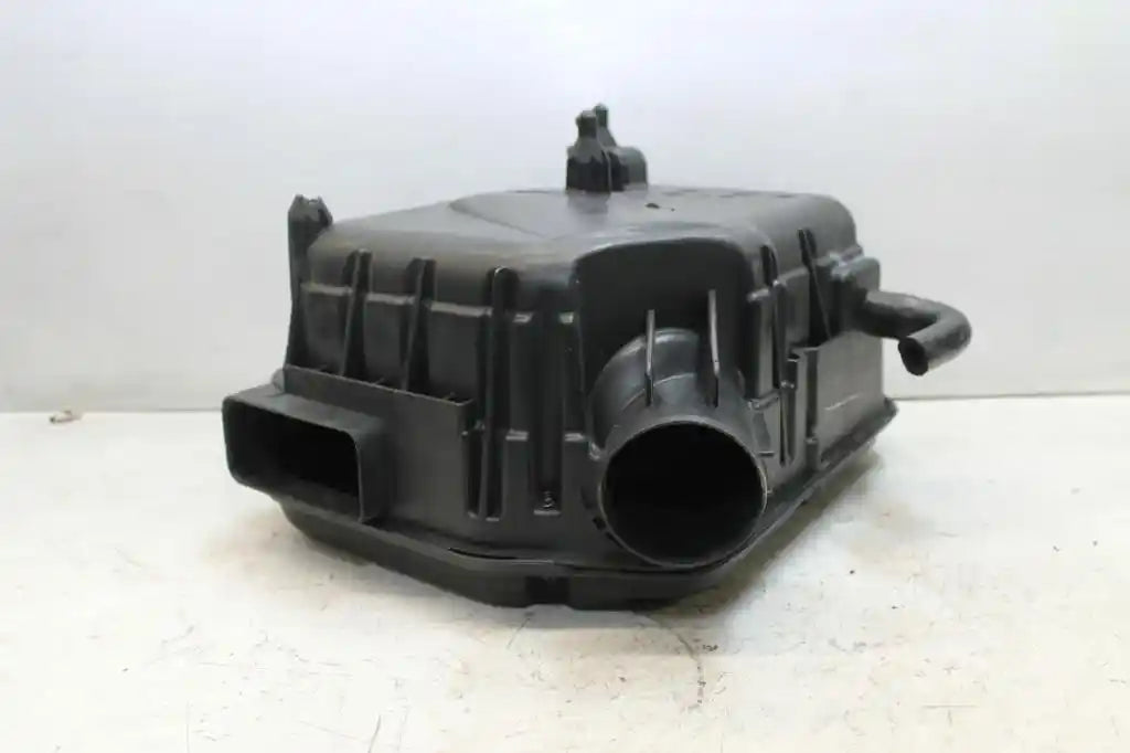 Used Jeep, Compass Air Cleaner/Box Air Cleaner, Mk, Petrol, 07/11-12/16 J05860 2014 – main images - All Good Parts