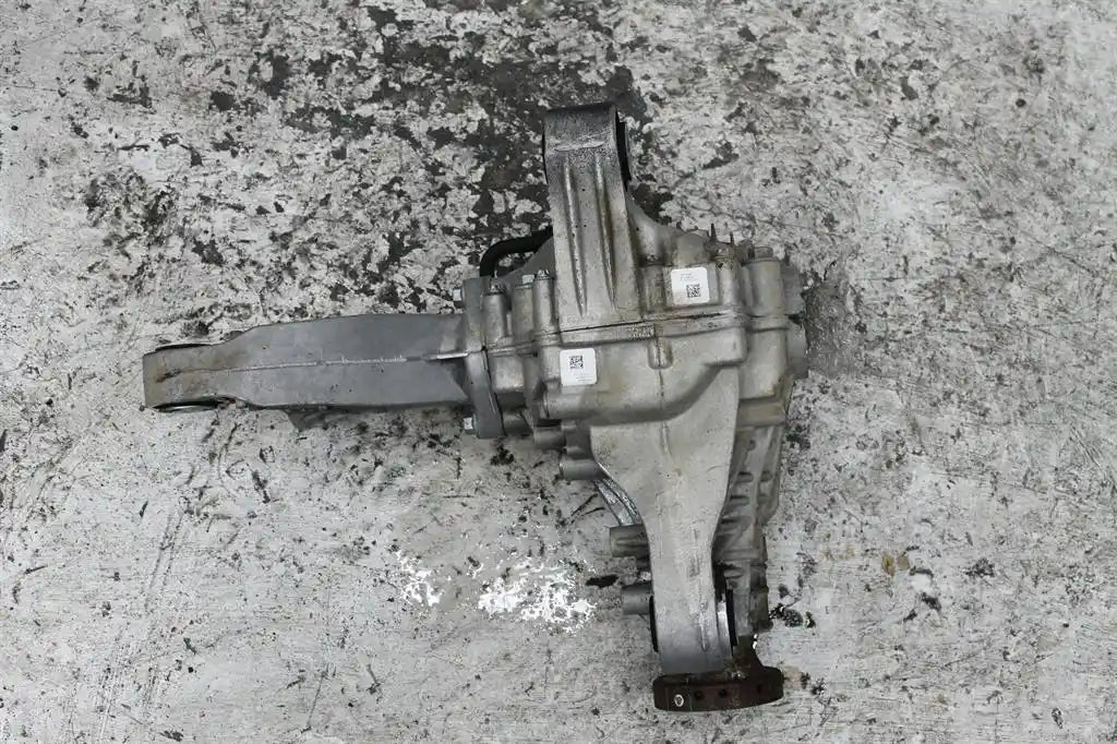 Used Jeep, Grand Cherokee Differential Centre Front 3.6 Petrol Wk 3.09 Ratio 10/10 03/13 2012 – image 1 - All Good Parts