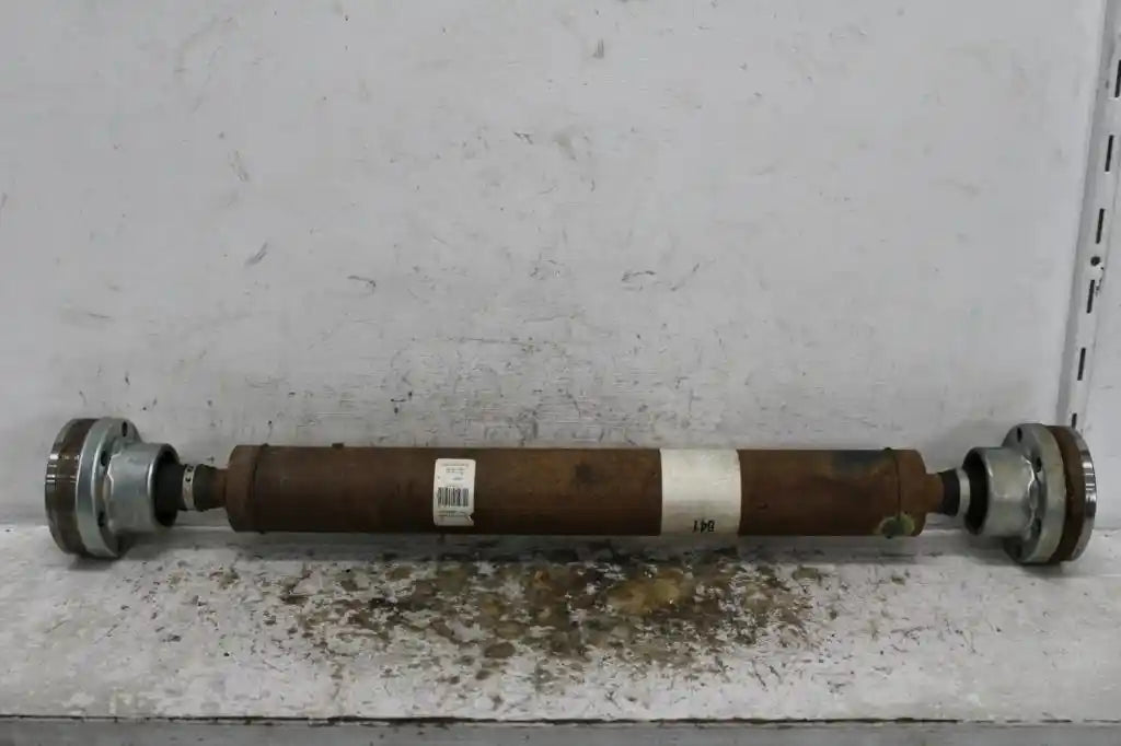 Used Jeep, Grand Cherokee Front Prop Shaft 3.6 Petrol Wk 10/10 02/22 2014 – image 1 - All Good Parts