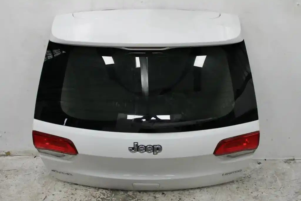 Used Jeep, Grand Cherokee Bootlid/Tailgate Tailgate Wk W/ Reverse Camera Type 04/13 02/22 2014 – image 1 - All Good Parts