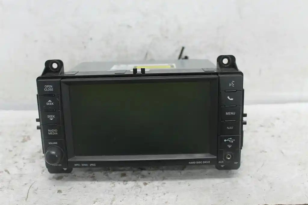 Used Jeep, Grand Cherokee Stereo/Head Unit Display Unit Only Media Centre 731N (Rhp) Sat Nav Type Wk 10/10 03/13 2012 – image 1 - All Good Parts