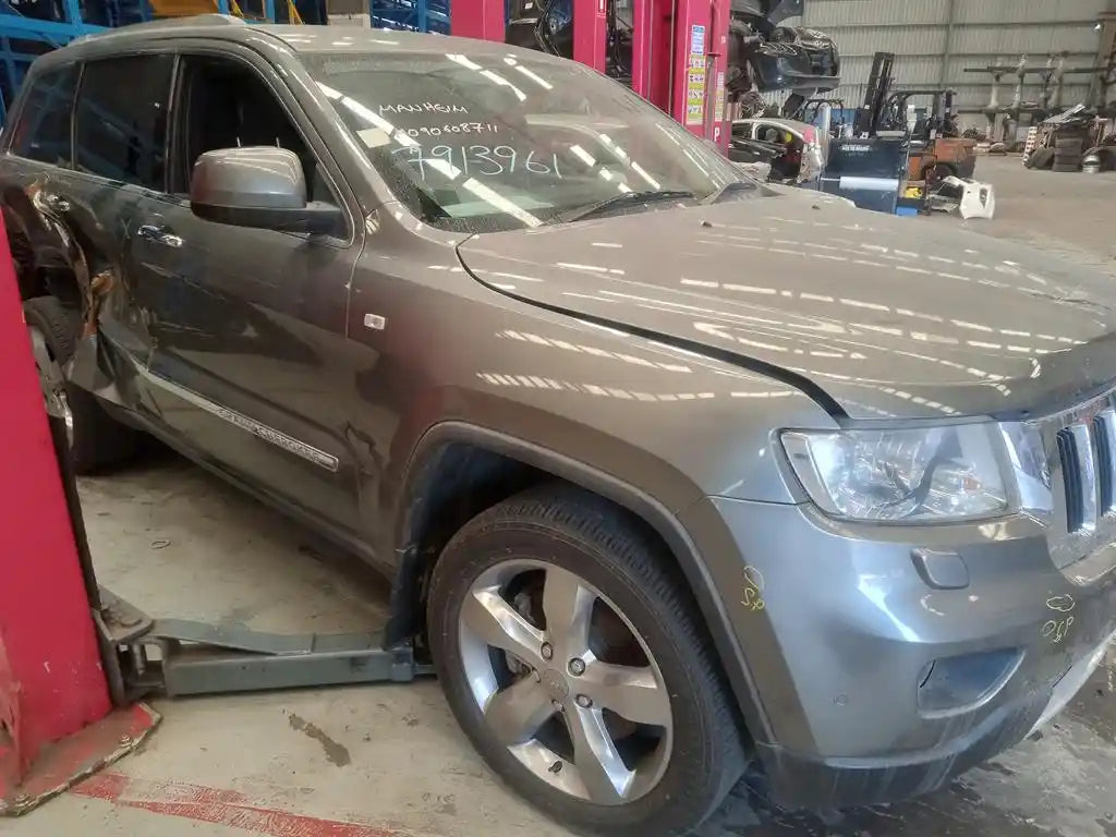 Used Jeep, Grand Cherokee Trans/Gearbox Auto 4Wd Petrol 3.6 5 Speed No Transfer Case Wk 10/10 03/13 2012 – image 3 - All Good Parts