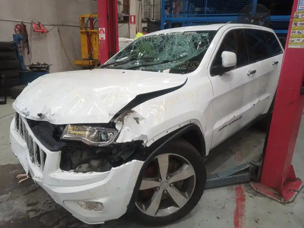 Used Jeep, Grand Cherokee Trans/Gearbox Auto 4Wd Petrol 3.6 8 Speed No Transfer Case Wk 04/13 09/16 2014 – image 4 - All Good Parts