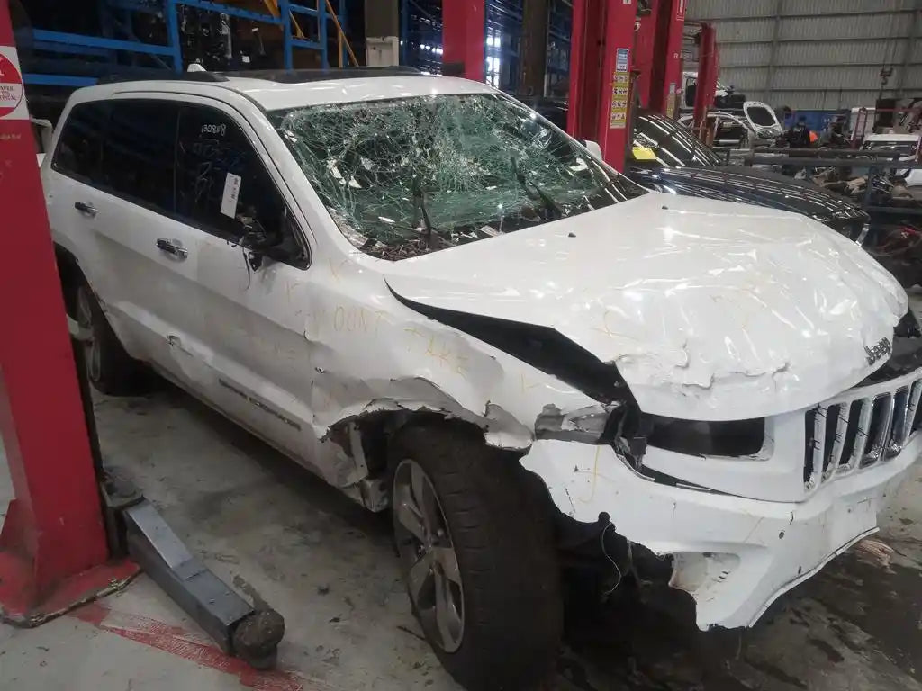 Used Jeep, Grand Cherokee Trans/Gearbox Auto 4Wd Petrol 3.6 8 Speed No Transfer Case Wk 04/13 09/16 2014 – image 3 - All Good Parts