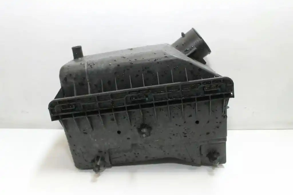 Used Jeep, Patriot Air Cleaner/Box Air Cleaner, Mk, 2.4, Petrol, 08/07-04/11 J54421 2010 – main images - All Good Parts