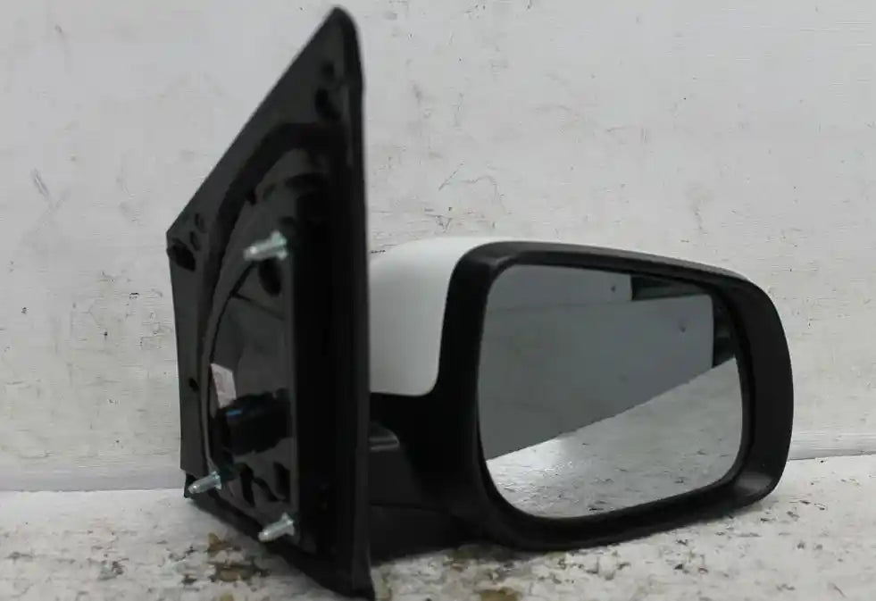Used Kia, Picanto Right Door Mirror Ja Manual Folding Type 05/17 07/23 2023 – image 1 - All Good Parts