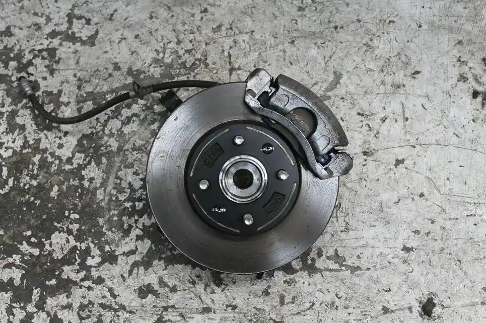 Used Kia, Picanto Right Front Hub Assembly Ja 05/17 2023 – image 1 - All Good Parts