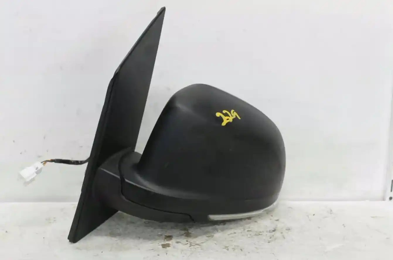Used LDV, G10 Left Door Mirror Sv7C Van Black 04/15 2020 – image 1 - All Good Parts