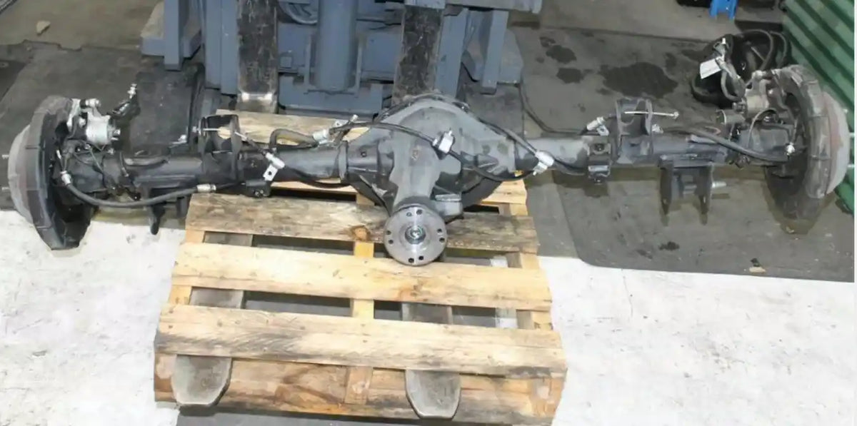 Used LDV, G10 Rear Diff Assembly Sv7C 1.9 Diesel Auto Sv7A/Sv7C Wagon/Van 04/15 06/21 2020 – image 1 - All Good Parts