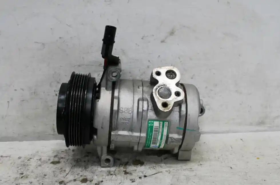 Used LDV, G10 A/C Compressor Petrol 2.0 Dual Zone Type Sv7A Wagon 04/15 08/22 2018 – image 1 - All Good Parts