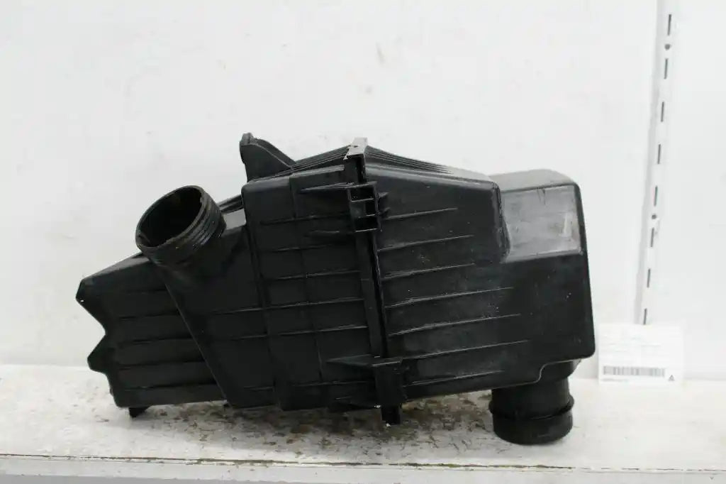 Used LDV, G10 Air Cleaner/Box Air Cleaner Sv7A/Sv7C 1.9 Diesel 04/15 08/21 2017 – image 1 - All Good Parts