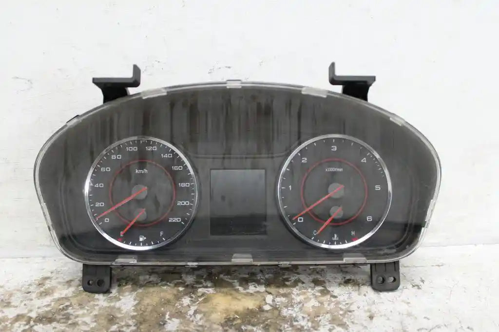Used LDV, G10 Instrument Cluster Diesel Auto T/M Sv7A/Sv7C Wagon/Van 04/15 06/21 2017 – image 1 - All Good Parts