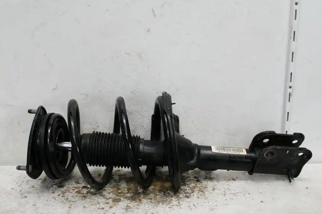 Used LDV, G10 Left Front Strut Sv7A/Sv7C Wagon/Van 04/15 2017 – image 1 - All Good Parts
