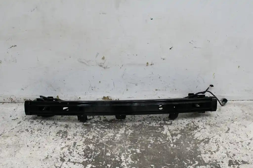 Used LDV, G10 Rear Bar Brkt/Reinforcement Main Reinforcement Sv7A/Sv7C Van/Wagon 04/15 2017 – image 1 - All Good Parts