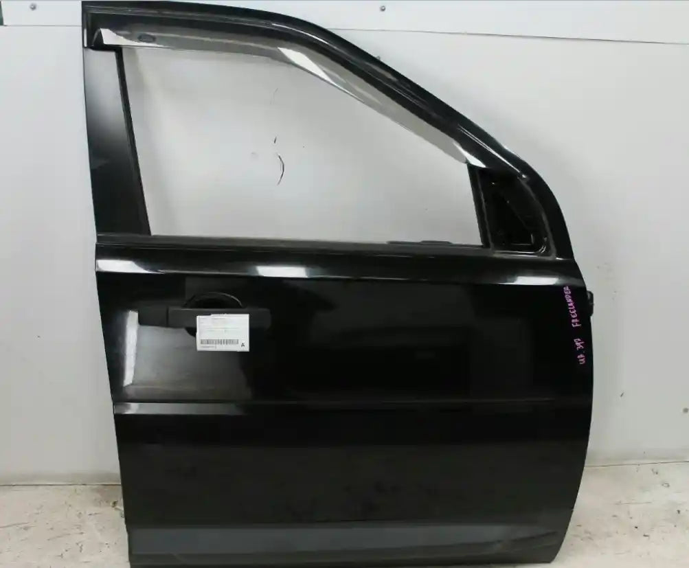 Used Land Rover, Freelander Right Front Door Lf2 06/07 10/10 2010 – image 1 - All Good Parts