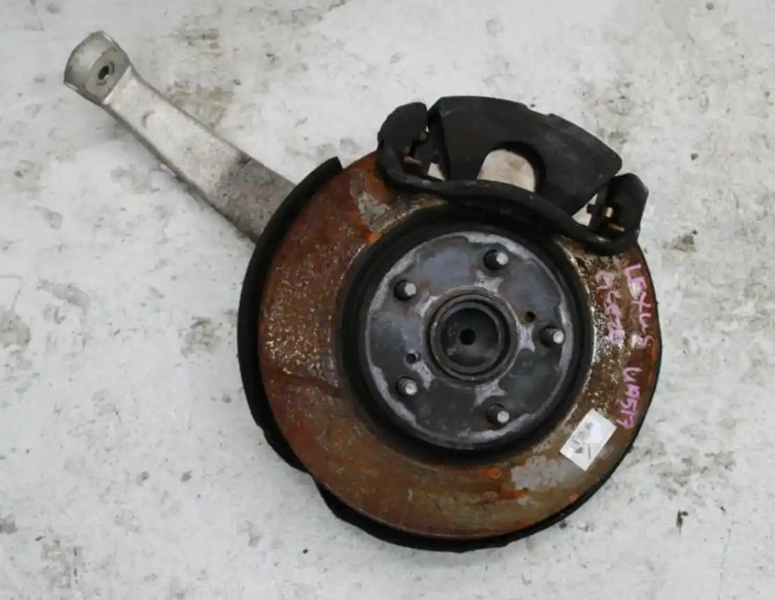 Used Lexus, IS250/IS250C Left Front Hub Assembly Gse20R, 2.5, Petrol, IS250/IS250C, 11/05-12/14 J0066 2006 – main images - All Good Parts