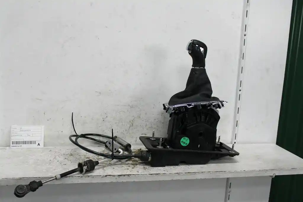 Used MG, Zs Gear Stick/Shifter Azs1 09/17 2023 – image 1 - All Good Parts