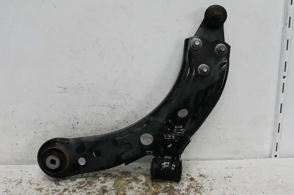 Used MG, Zs Left Front Lower Control Arm Azs1 09/17 2023 – image 1 - All Good Parts