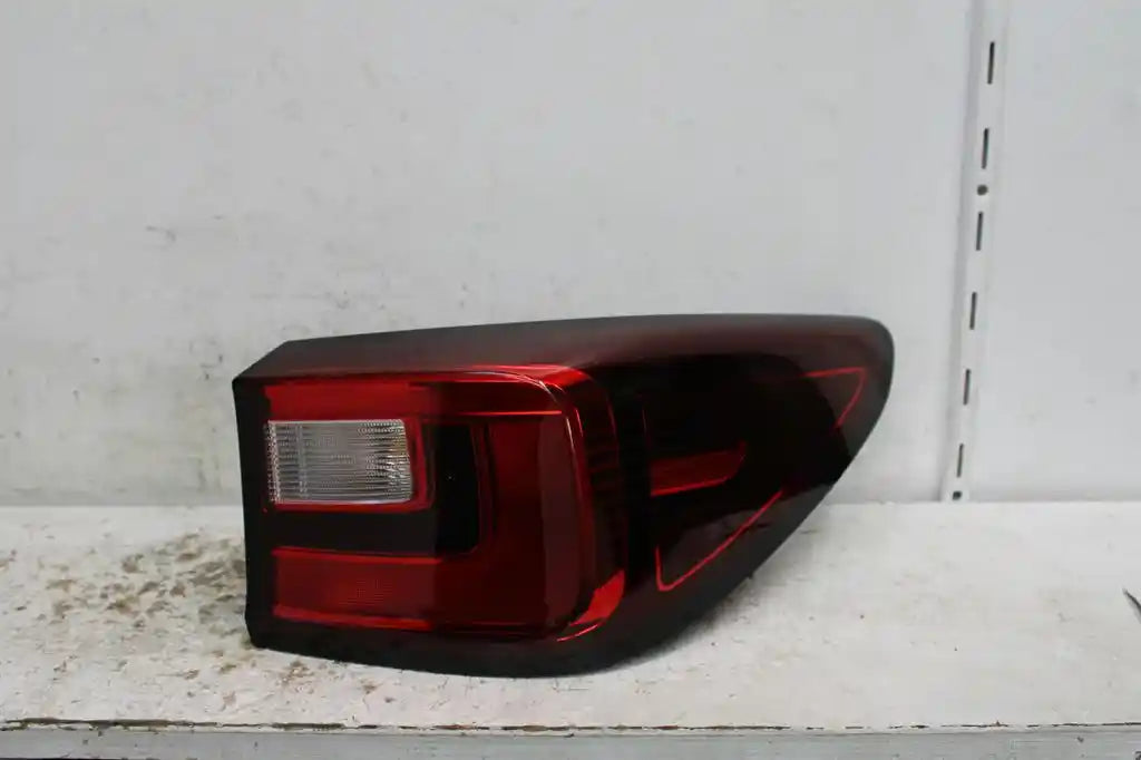 Used MG, Zs Right Taillight In Body Azs1 Zs Type 09/17 2023 – image 1 - All Good Parts