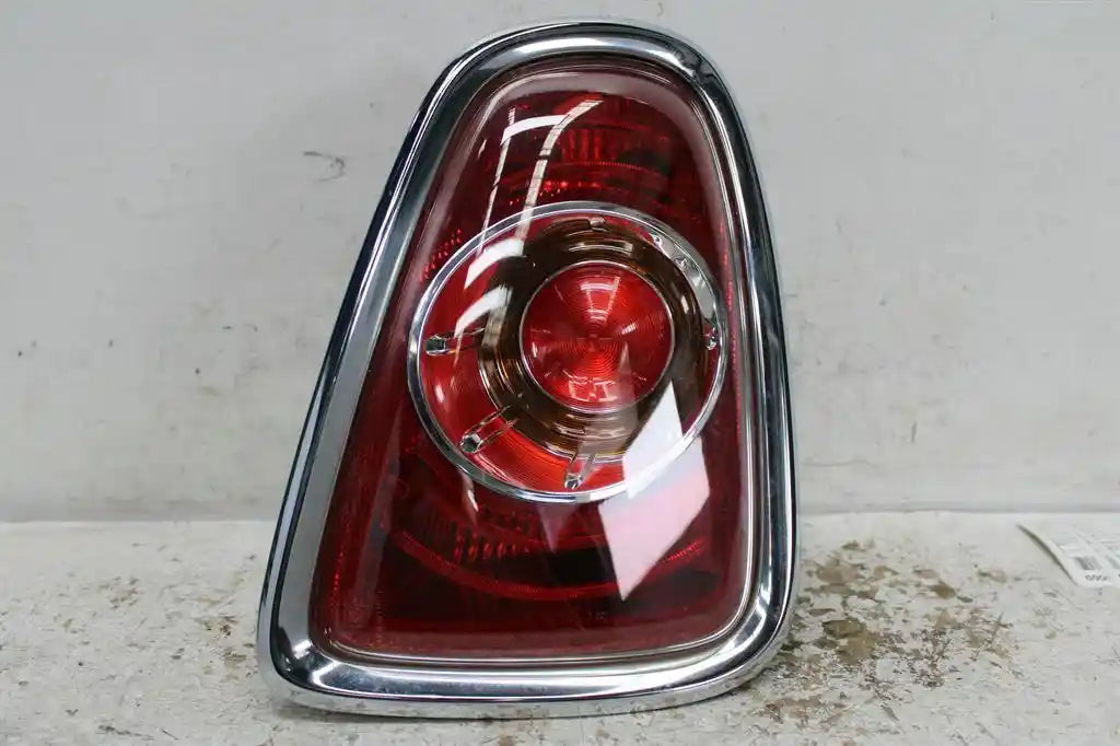Used MINI, Cooper Right Taillight R56/R57 Hatch/Cabrio Red Indicator With Amber Ring Type 10/10 05/15 2012 – main images - All Good Parts