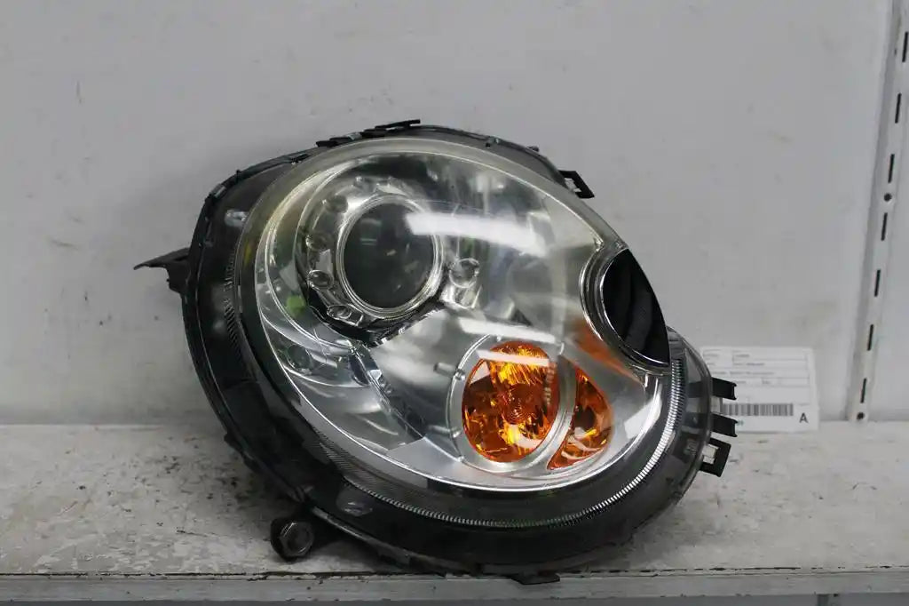 Used MINI, Cooper Right Headlamp R55/R56/R57 Xenon Type 03/07 05/15 2007 – main images - All Good Parts