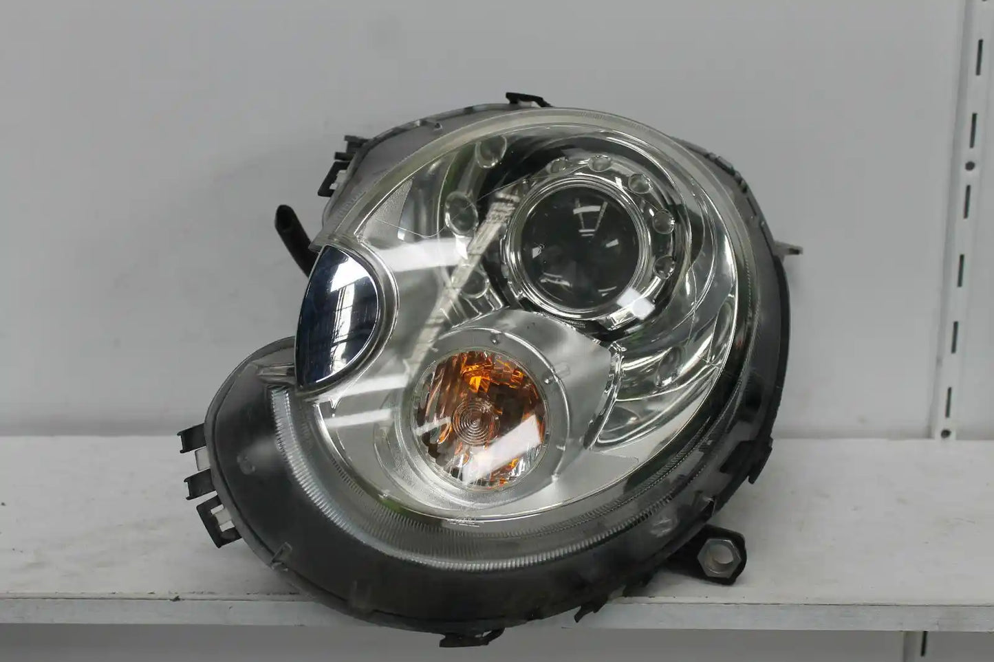 Used MINI, Cooper Left Headlamp R55/R56/R57 Xenon Type 03/07 05/15 2010 – main images - All Good Parts
