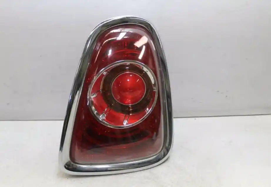 Used MINI, Cooper Right Taillight R56/R57, Hatch/Cabrio, Red Indicator With Amber Ring Type, 10/10-05/15 B11311 2011 – main images - All Good Parts