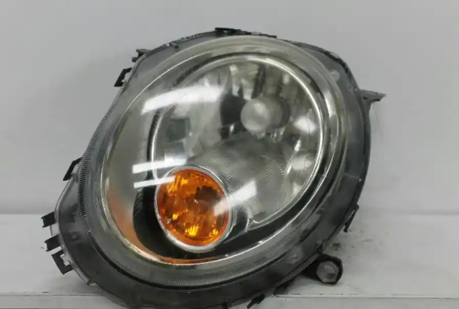 Used MINI, Cooper Left Headlamp R55/R56/R57 Halogen Yellow Turn Indicator Type 03/07 05/15 2009 – main images - All Good Parts