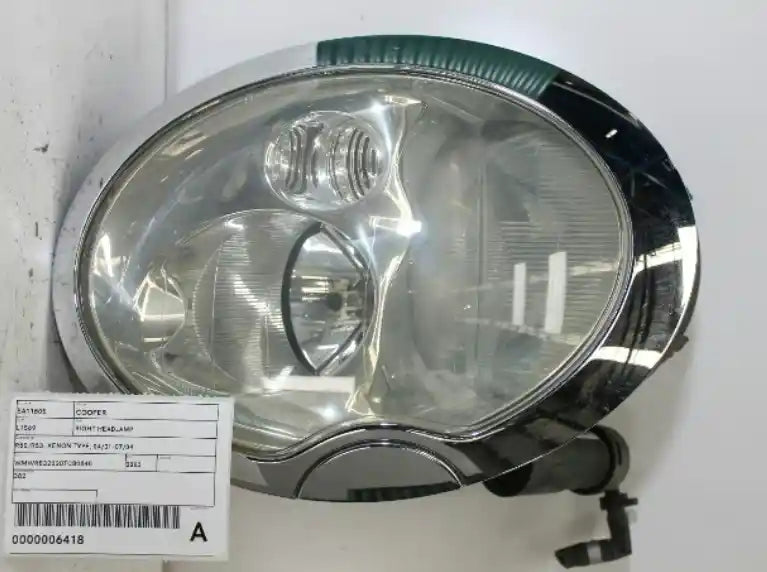 Used MINI, Cooper Right Headlamp R50/R53 Xenon Type 04/01 07/04 2003 – image 1 - All Good Parts