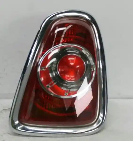Used MINI, Cooper Right Taillight R56/R57 Hatch/Cabrio Clear Indicator W/ Red Centre Type 10/10 05/15 2011 – image 1 - All Good Parts