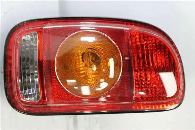 Used MINI, Cooper Left Taillight R55 Wagon Amber Indicator Type 03/08 09/10 2008 – image 1 - All Good Parts
