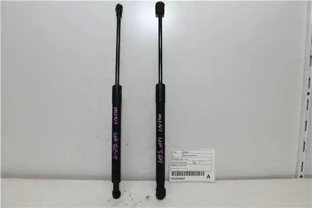 Used MINI, Cooper Hatch Strut R55/R56/R57 03/07 12/15 2008 – image 1 - All Good Parts
