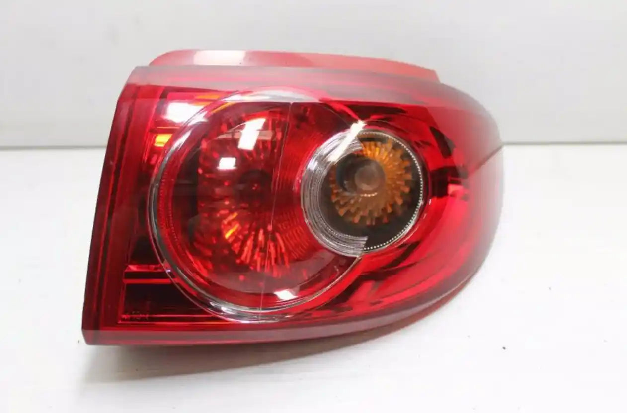 Used Mazda, 2 Right Taillight Dy Series Neo/Maxx Red Insert 11/03 08/07 2004 – main images - All Good Parts