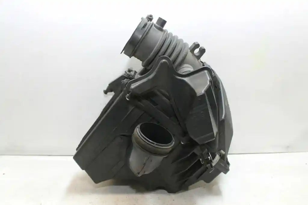 Used Mazda, 3 Air Cleaner/Box Air Cleaner, Bl, 2.0(8The Letter Of Vin Is F), Lf, 09/11-10/13 J42816 2013 – main images - All Good Parts